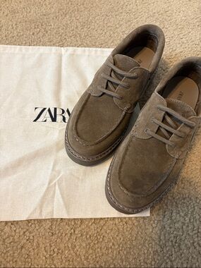 Zara Olive Suede Chukka Lace-Up Boots